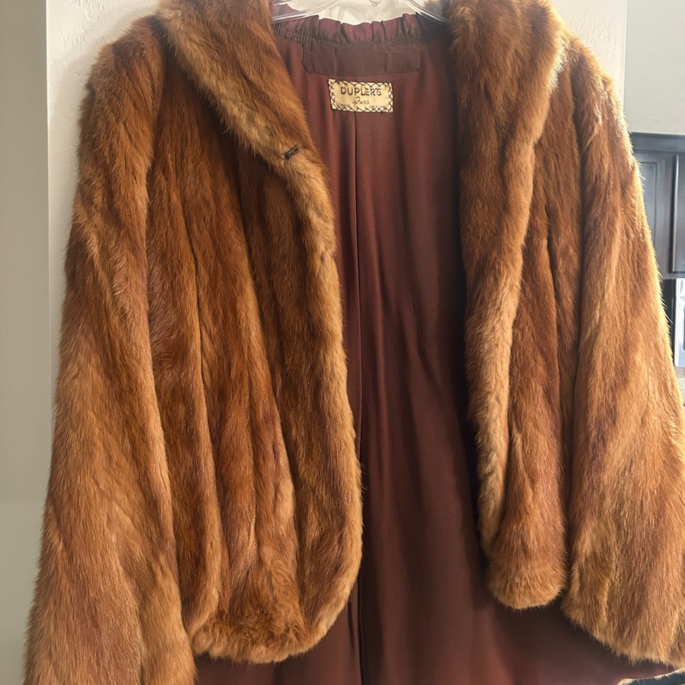 Elegant Vintage Fur Coat 1930